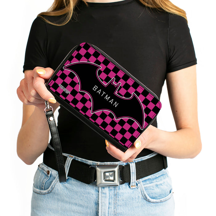 Women's PU Zip Around Wallet Rectangle - BATMAN Bat Logo Close-Up Checker Fuchsia Black Clutch Zip Around Wallets DC Comics   